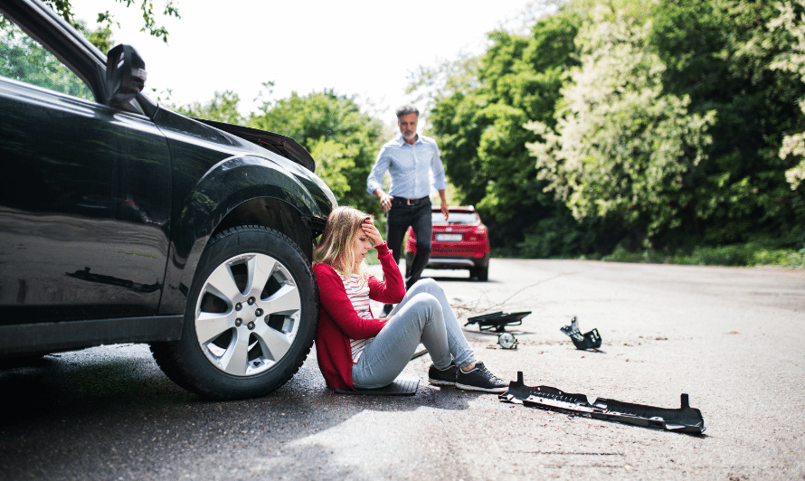 4 Professionals You Should Call After Being In A Car Accident